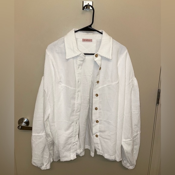 Ivory Shacket - Picture 1 of 3